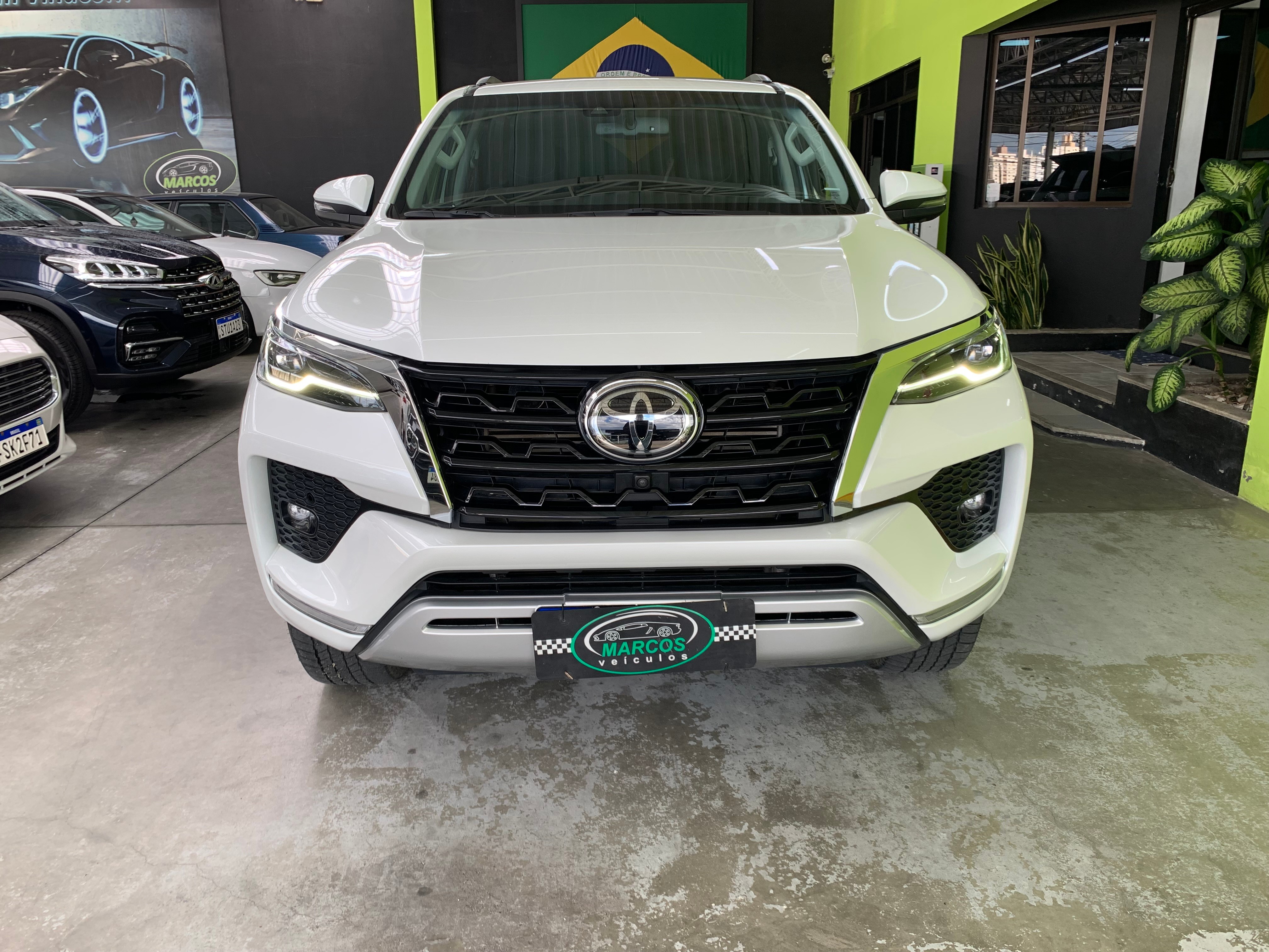 Hillux SW4-2023 